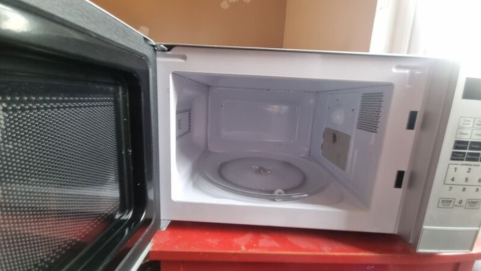 Dimplex microwave