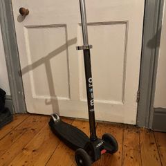 Maxi Micro 3-wheel scooter