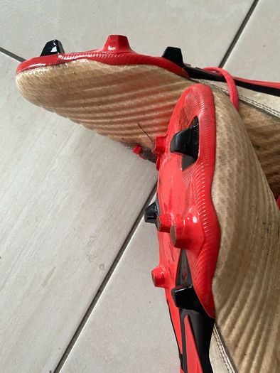 Adidas Predator football shoes size 12UK