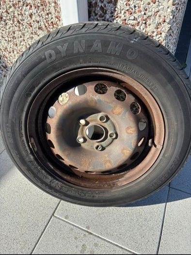 VW Caddy Van Tyres