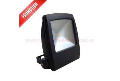 Stock CLEARANCE! New V-tac 10W Outdoor LED Floodlight - Graphite Black Outside Light