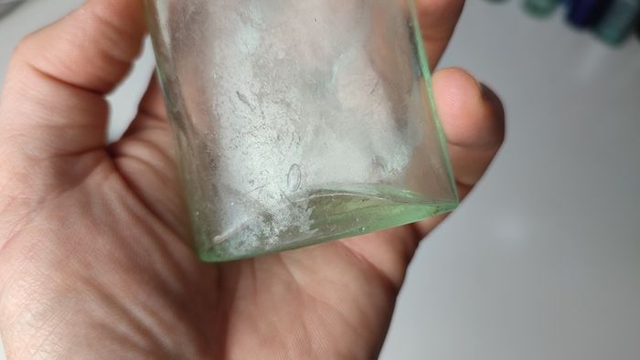 192 - Antique Applied Lip Sea Glass Decorative Collectible Bottle