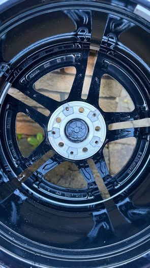 Mercedes 19" alloys tires
