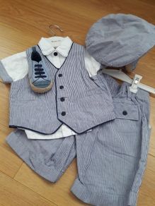 6 -12 months 4 piece outfit and shoes