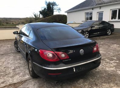 VW Passat CC 2L breaking only