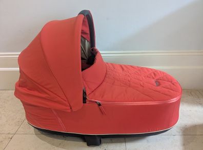 Cybex Platinum Priam Lux Carry Cot