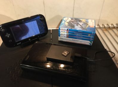 Nintendo Wii U console and games