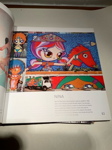 Graffiti World / Street Art / Thames & Hudson Large Format Hdbk 1st Edtn 2004