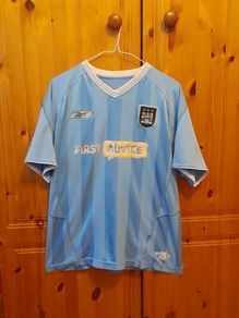 vintage 03/2004 season man city jersey