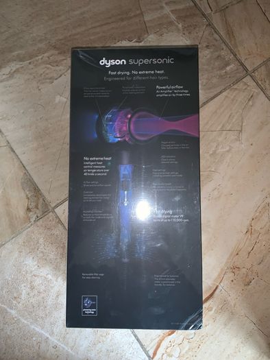 Dyson supersonic airwrap