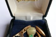 Vintage Trefoil Cufflinks: Reverse Carved Lucite, Gilded Copper