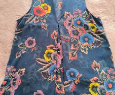Sleeveless Next top