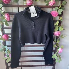 jumper Bnwt Zara navy cropped jumper with button neckline size small