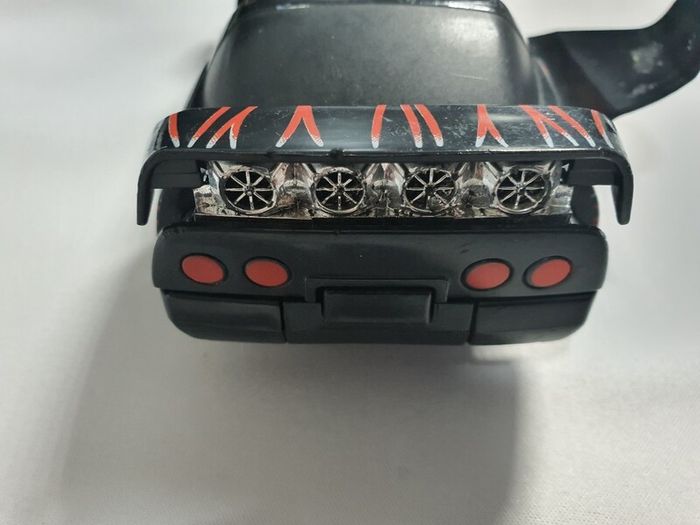 MASK 80s Cartoon Toy Raven Corvette and Calhoun Burns toy