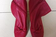 Schuh Red Ankle Boots.   S.7.  NEW.