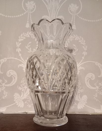 Waterford Romance of Ireland vase.