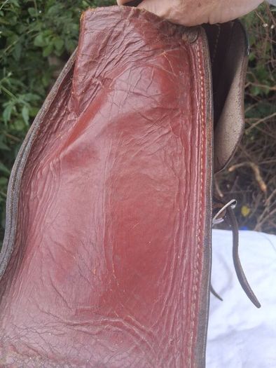 Stunning Hand Made Mid Century Irish Leather Satchel