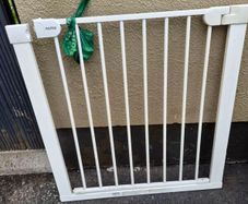 stair safety gate