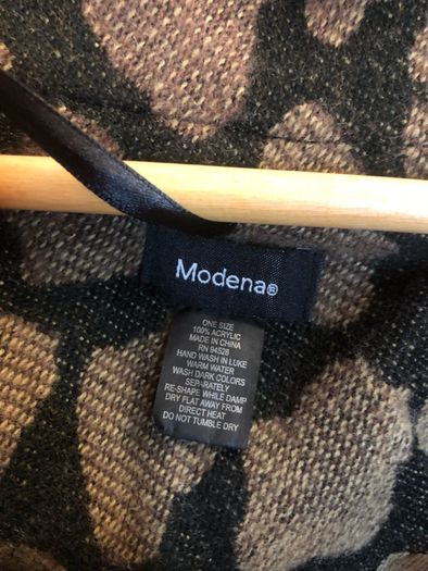 Modena poncho (one size)