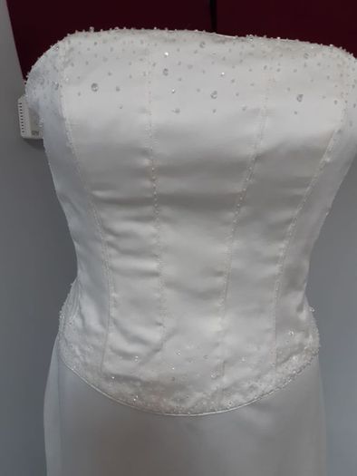 wedding dress