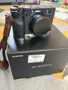 Fujifilm X100Vi