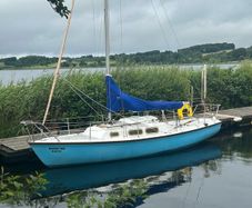 Achilles 24 Fin Keel Sailing Cruiser