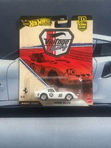 Hot wheels Premium Ferrari 250 GTO Vintage Racing