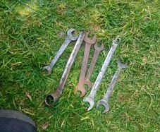 6 old spanners