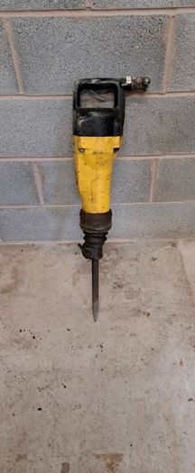 Kango Hammer