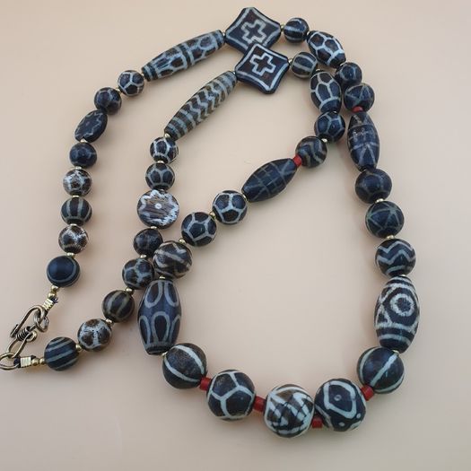 Rare Antique Burmese Pumtek Pyu Petrified Wood Beads Necklace
