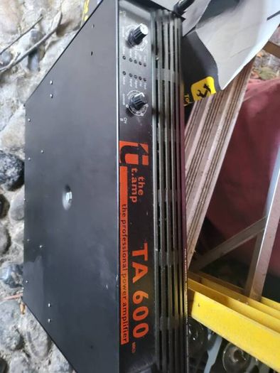 Dj equipment complete set up.