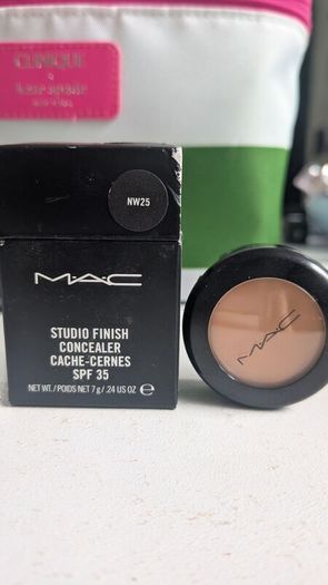makeup