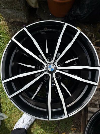 Genuine BMW M-sport Alloys 19 (5x112)