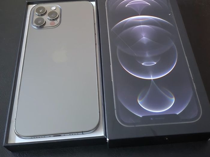 iPhone 12 Pro Max 128gb memory unlocked