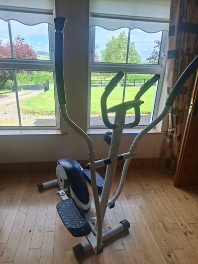 Dynamix Cross Trainer