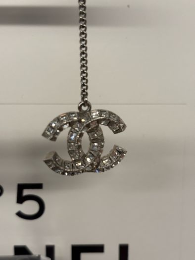 Sought After chanel Crystal drop earrings
