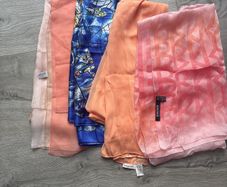 4 silk scarves