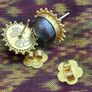 Carolyn Tyler Designer 22ct Gold & Tahitian Pearl Earrings Image 2