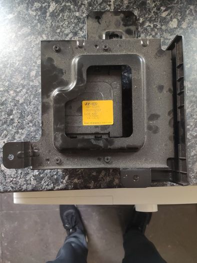 Hyundai i40 Amplifier