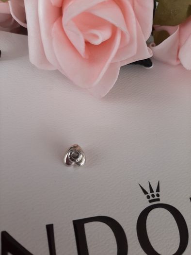 New genuine pandora essence "follow your heart" charm