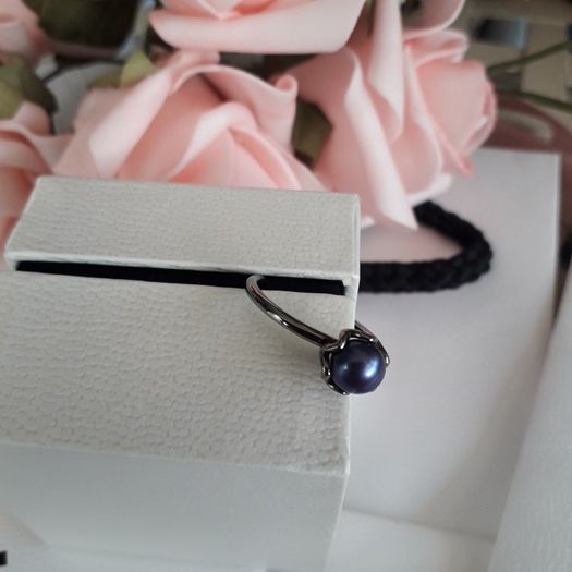 Brand new genuine Pandora freshwater pearl ring
