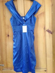 Villa dress size 8/10 NEW