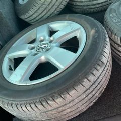 4 genuine good Volkswagen wheels and decent tyres