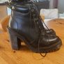 Doc Martins Averil ankle boots Image 4