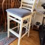 High chair Image 2