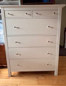 Hemnes chest of 6 drawers