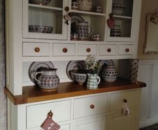 solid kitchen dresser delivery arranged
