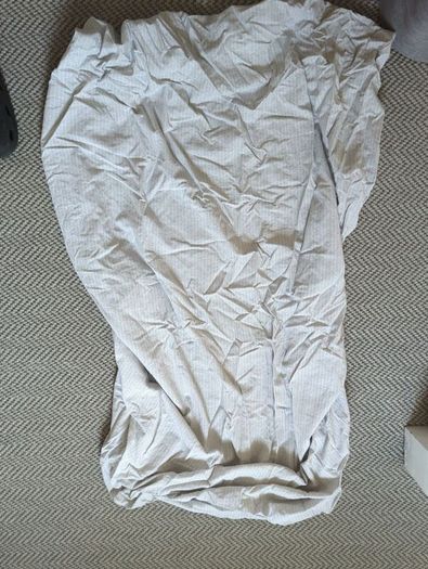 Cot/toddler 140x70cm 3x duvets, 6x covers, 2x sheets, mattress, 3x Pillow and 6x cases