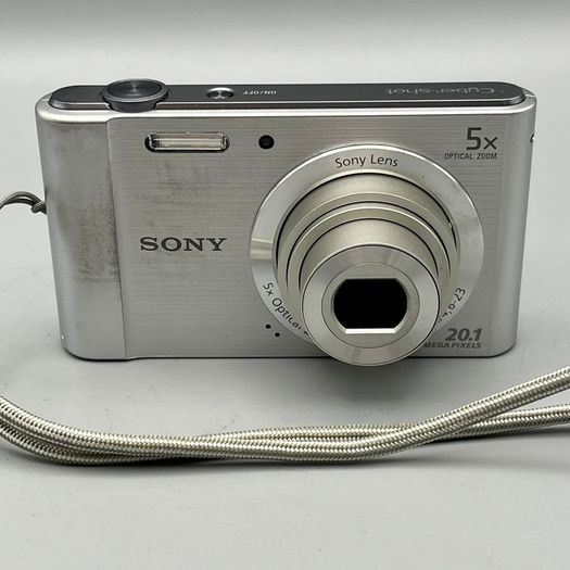 Sony DSC-W800 20.1MP Digital Camera Silver - Full Kit