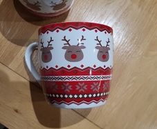 6 new christmas mugs